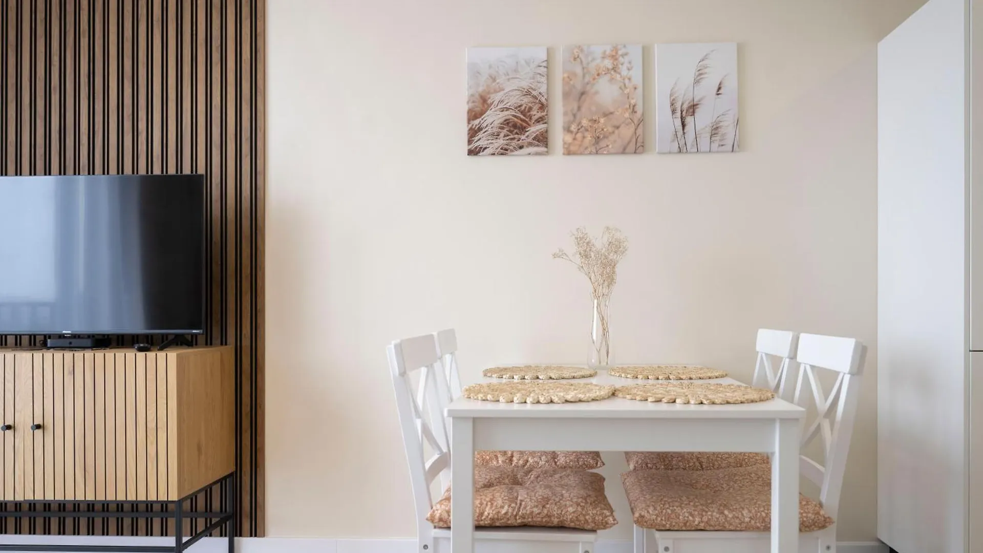 Lägenhet Apartamenty Deluxe